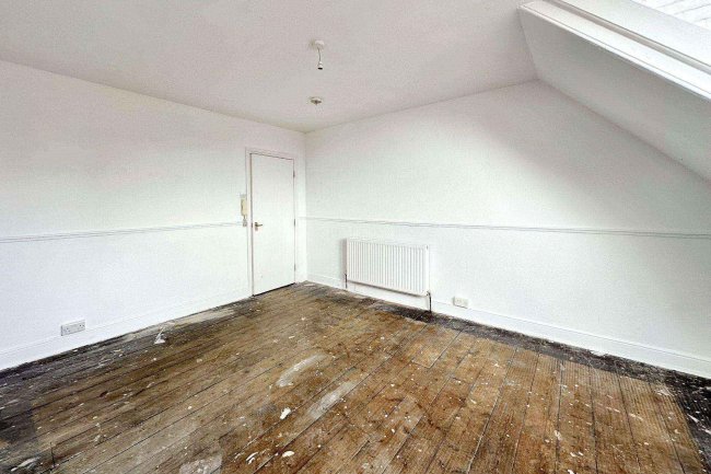 Flat 3, 5 Highfield, Scarborough YO12 4AW 3