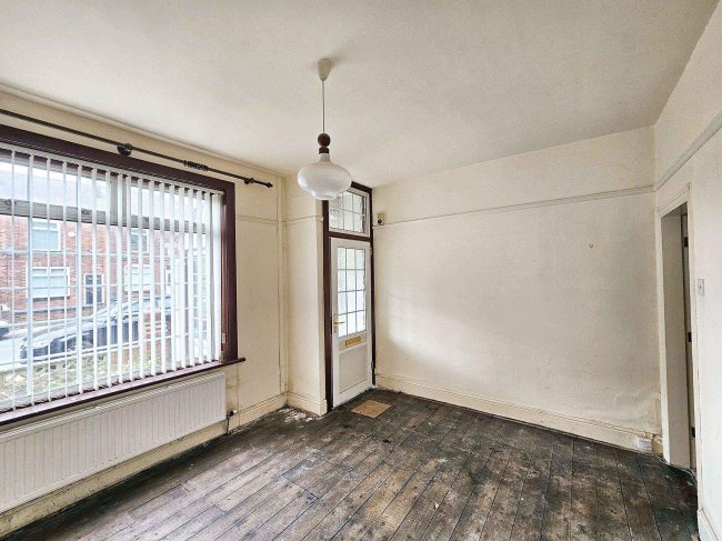 20 Old Clough Lane, Worsley, Manchester M28 3HQ 7