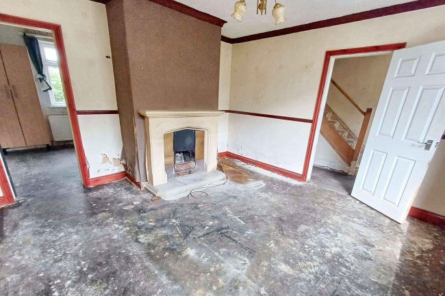 23 Empress Drive, Leigh, WN7 2UN 5