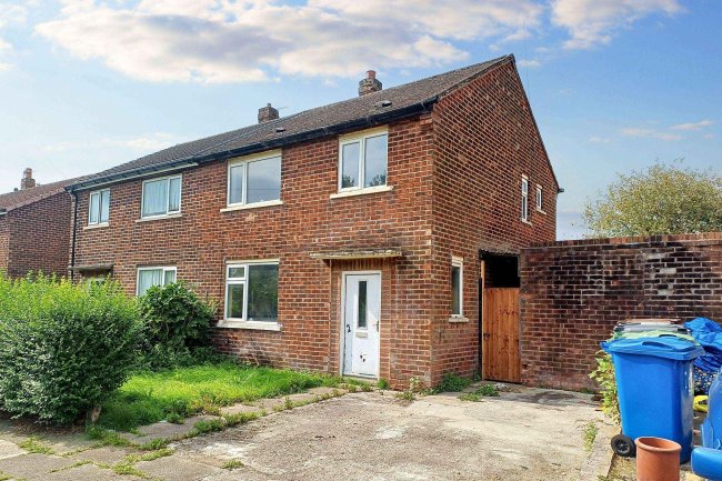 23 Empress Drive, Leigh, WN7 2UN 5