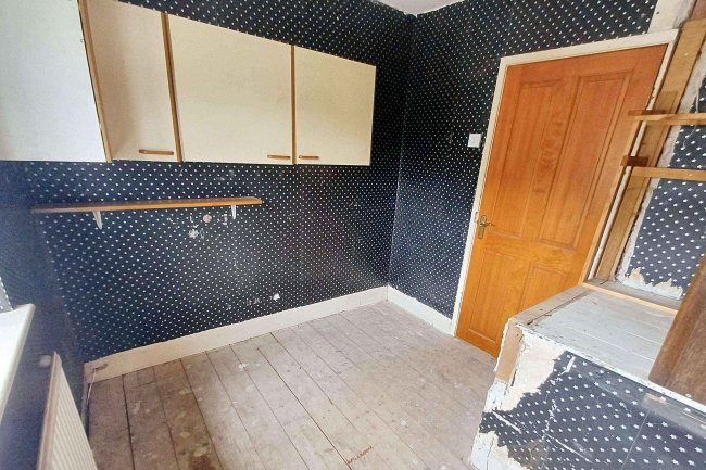 23 Empress Drive, Leigh, WN7 2UN 5