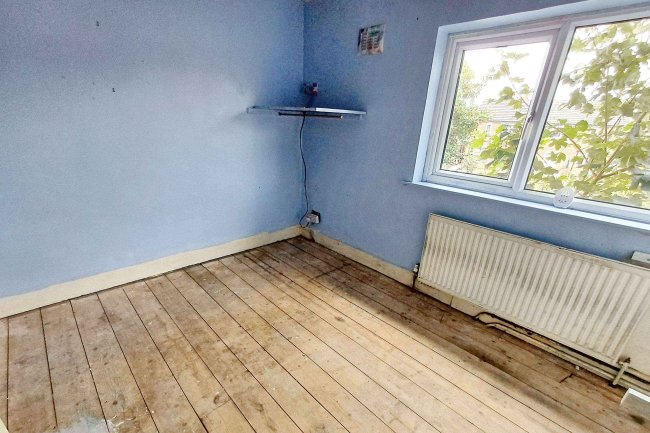 23 Empress Drive, Leigh, WN7 2UN 5