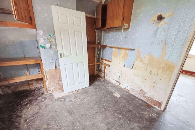 23 Empress Drive, Leigh, WN7 2UN 5