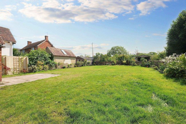 21 The Causeway, Abingdon, Oxfordshire, OX13 6SE 1