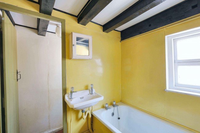 21 The Causeway, Abingdon, Oxfordshire, OX13 6SE 1