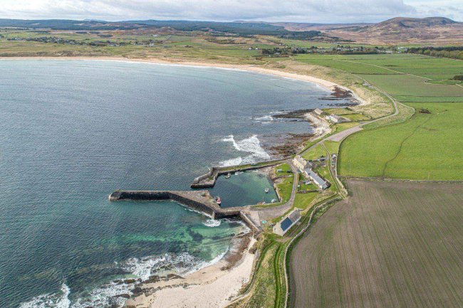Sandside Harbour, Reay, Caithness, Thurso, Scotland KW14 7RN 1