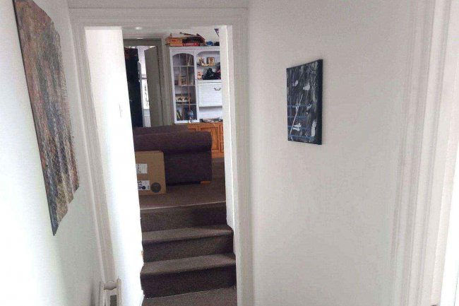 Flat 3, 61 Castle Street, Luton LU1 3AG 2