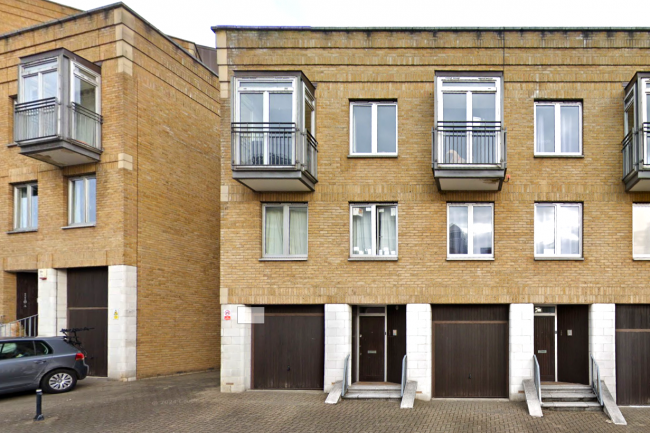 108 Three Colt Street, Dundee Wharf, London E14 8AZ 7