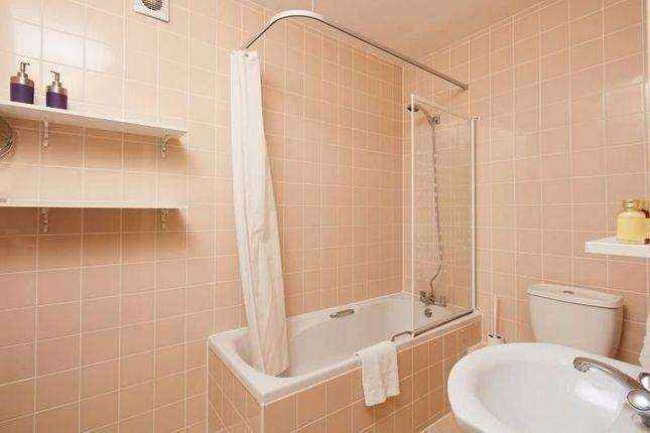 108 Three Colt Street, Dundee Wharf, London E14 8AZ 7