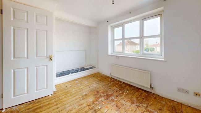 118 Mount Road, Mitcham, Surrey, CR4 3RA 10