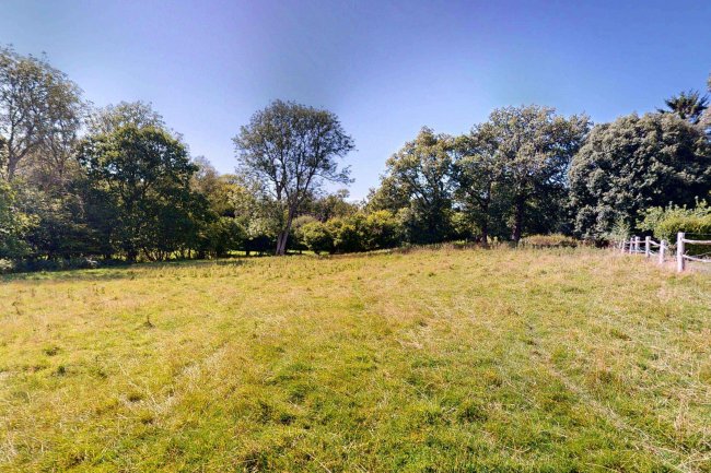 Broadhurst Wood, Redbridge Lane, Balcombe RH17 6PP 9