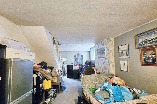 563 Halliwell Road, Bolton, BL1 8DB 8