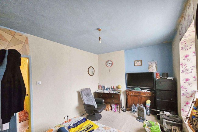 563 Halliwell Road, Bolton, BL1 8DB 8