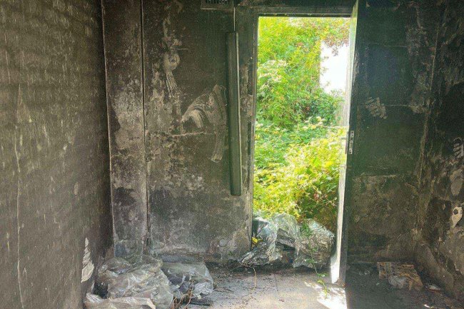 49 Luton High Street, Chatham, Kent ME5 7LP 10