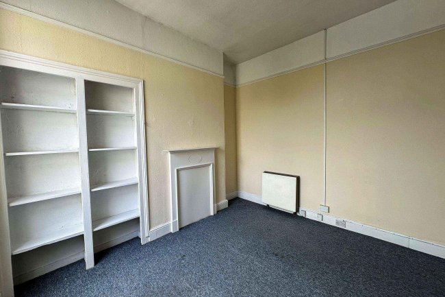 4 Mannamead Road, Plymouth, PL4 7AA 40