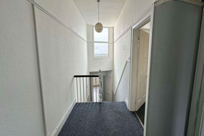 4 Mannamead Road, Plymouth, PL4 7AA 40