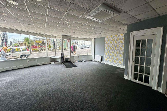 4 Mannamead Road, Plymouth, PL4 7AA 40