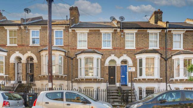 Flat A, 32 Mabley Street, Hackney, London E9 5RH 8