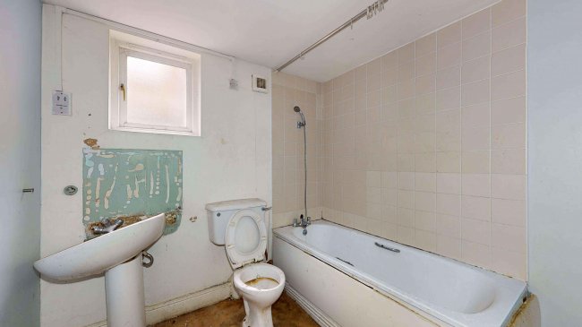 124 Mortimer Road, Kensal Rise, London, NW10 5SN 3