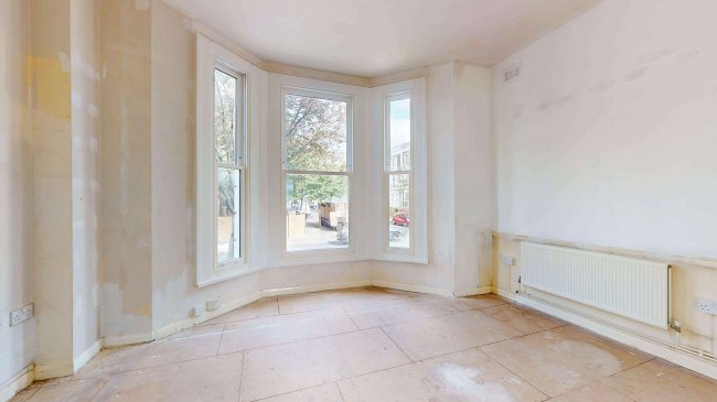 6B St. Michaels Gardens, North Kensington, London, W10 5SP 5