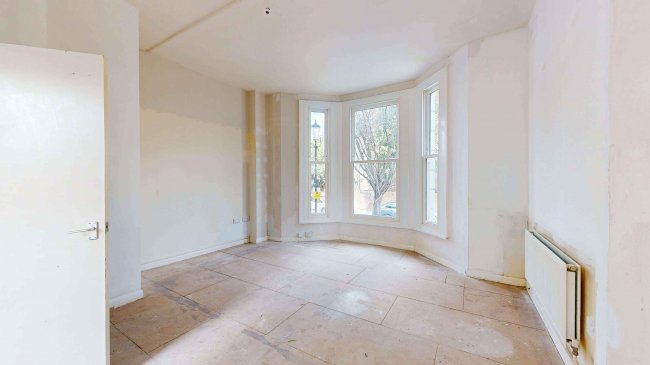 6B St. Michaels Gardens, North Kensington, London, W10 5SP 5