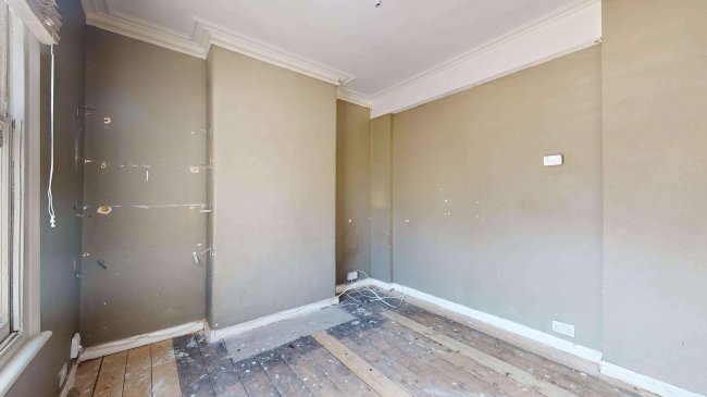 77 Eversleigh Road, Battersea, London, SW11 5UX 9