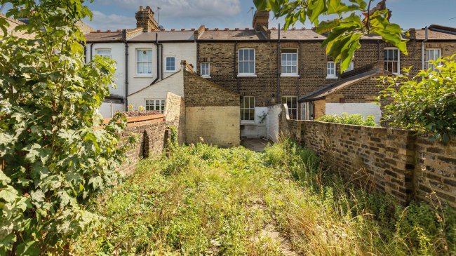 77 Eversleigh Road, Battersea, London, SW11 5UX 9