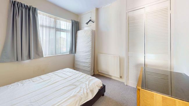 18 Prince of Wales Road, Sutton, Surrey, SM1 3PA 4