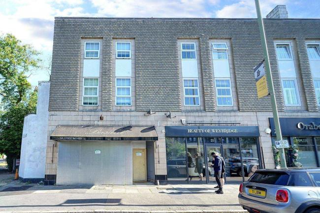 23 Queens Road, Weybridge, Surrey KT13 9UG 15