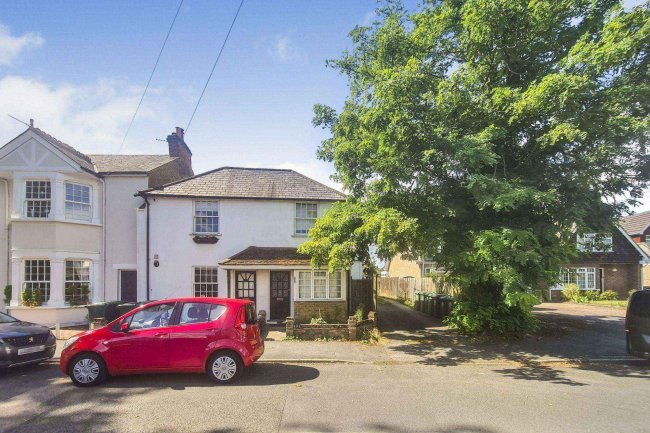 165-167 French Street, Sunbury on Thames, Surrey, TW16 5JY 1