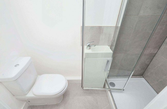 Rear of 243 Beckenham Road, Beckenham, BR3 4RP 2