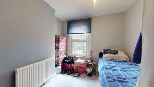 13 Pemdevon Road, Croydon, CR0 3QQ 10