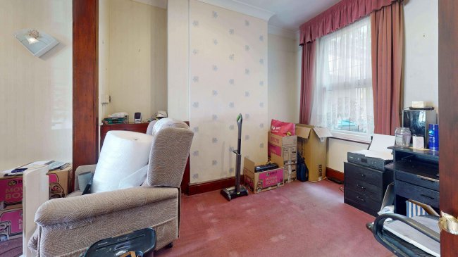 13 Pemdevon Road, Croydon, CR0 3QQ 10