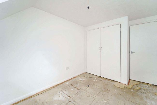 Flat 39 Atholl Court and Garage No 26, Kingsway Gardens, Andover, SP10 4BB 6