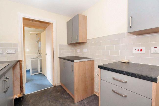 37 Suffolk Street, Runcorn, Cheshire, WA7 1EX 4