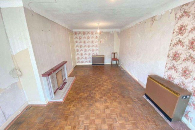 57 Woodcock Gardens, Warminster, BA12 9JQ 4