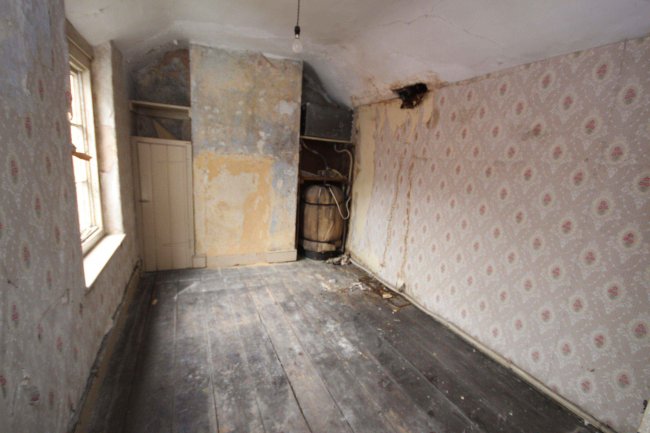 29 Salop Road, Oswestry, Shropshire, SY11 2NR 2