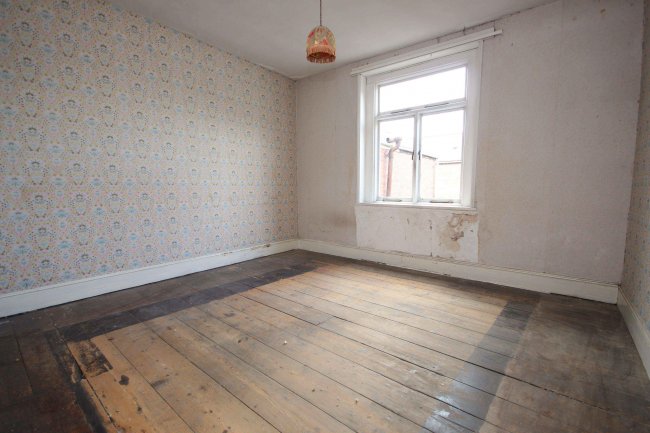 29 Salop Road, Oswestry, Shropshire, SY11 2NR 2