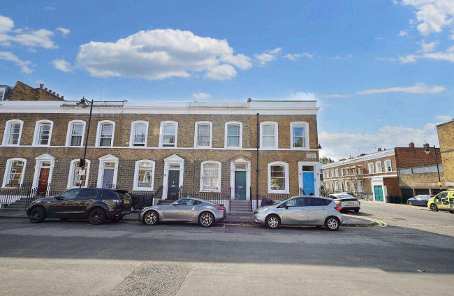 15 St Paul Street, Islington, London N1 7AH 3