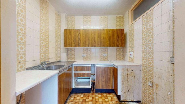 15A Empress Avenue, Ilford, Essex, IG1 3DE 1