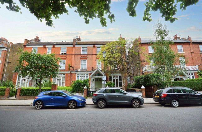 104B Oxford Gardens, London W10 6NG 3