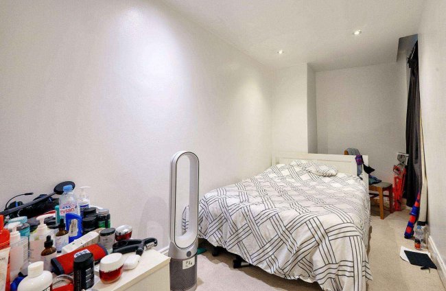 Flat 1 Chelwood House, Embankment Gardens, London SW3 4LL 1