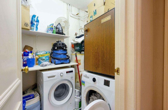 Flat 1 Chelwood House, Embankment Gardens, London SW3 4LL 1