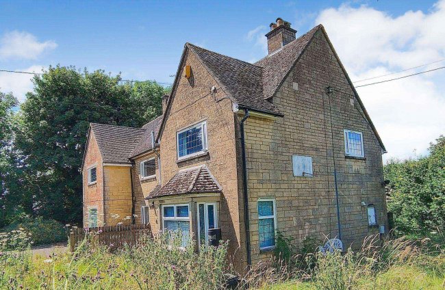 Bisley Lodge, The Old Bisley Road, Stancombe, Stroud GL6 7NF 1