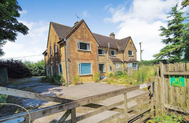 Bisley Lodge, The Old Bisley Road, Stancombe, Stroud GL6 7NF 1