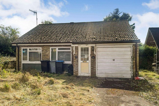 19 Lewis Road, Chipping Norton, Oxfordshire, OX7 5JT 3