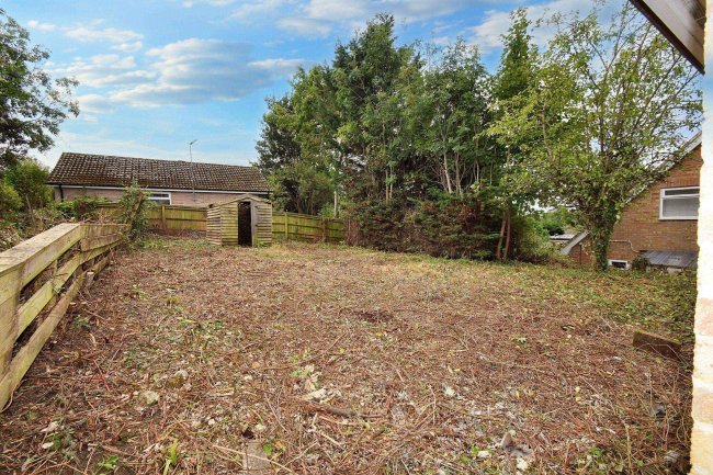 19 Lewis Road, Chipping Norton, Oxfordshire, OX7 5JT 3
