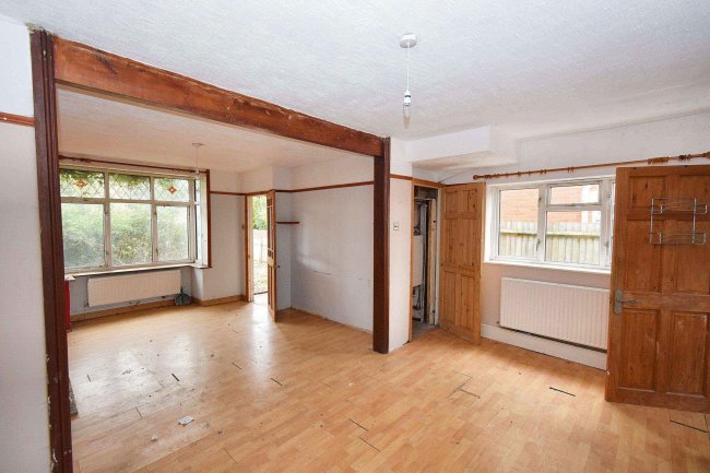 57 Pirton Lane, Churchdown, Gloucester, Gloucestershire, GL3 2RU 6