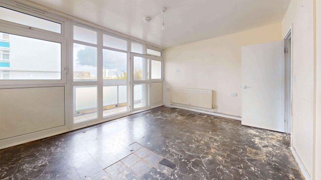 17 Henshall Point, Bromley High Street, Bow, London E3 3EJ 6