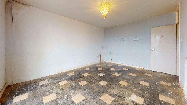 95 Gayton House, Chiltern Road, Bow, London E3 4BY 8